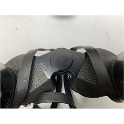 Eleven pairs of Swift binoculars, to include Greens 8x40, Saratoga 8x40, two pairs of Newport Mk II 10x50, Newport 10x50, Saratoga Mk II 8x40, Audubon 8.5x44, etc, 