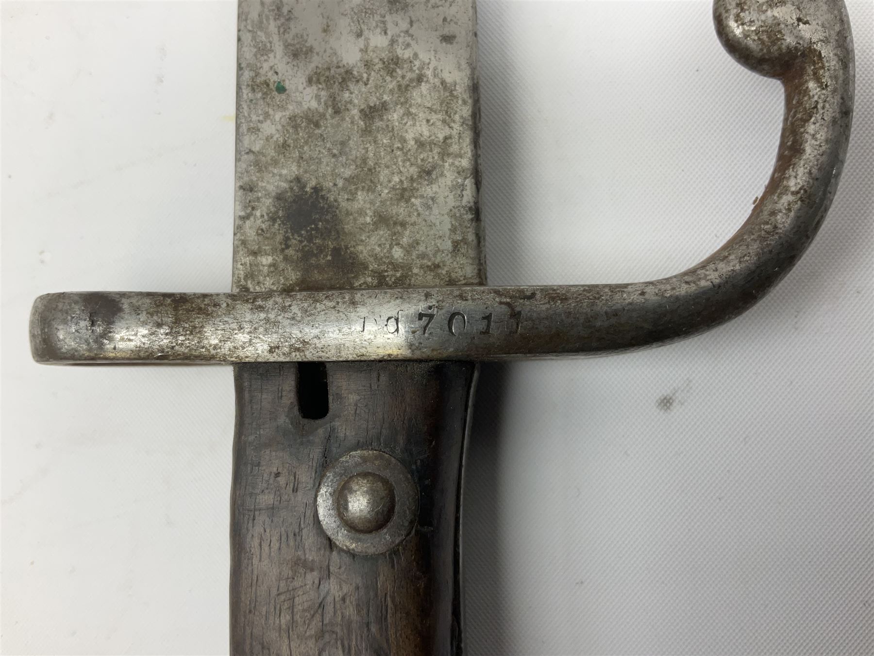 German-made 1908 pattern bayonet by Weyersberg, Kirschbaum & Co, Solingen as used by the Brazilian Army, with 30cm fullered steel blade and hooked quillon numbered 107011 L43cm overall; and Swedish Carl Gustav M1896 Mauser knife bayonet with 21cm steel blade and machined steel grip; in metal scabbard, both numbered 299 L35cm overall (2)