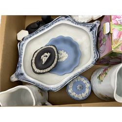 Wedgwood jasperware, two covered dishes and a trinket dish, twelve volumes of 'The Wonderland of Knowledge' and other collectables, in three boxes