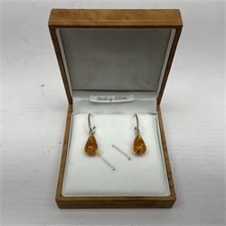 Pair of silver and Baltic amber pendant earrings, stamped 925, boxed