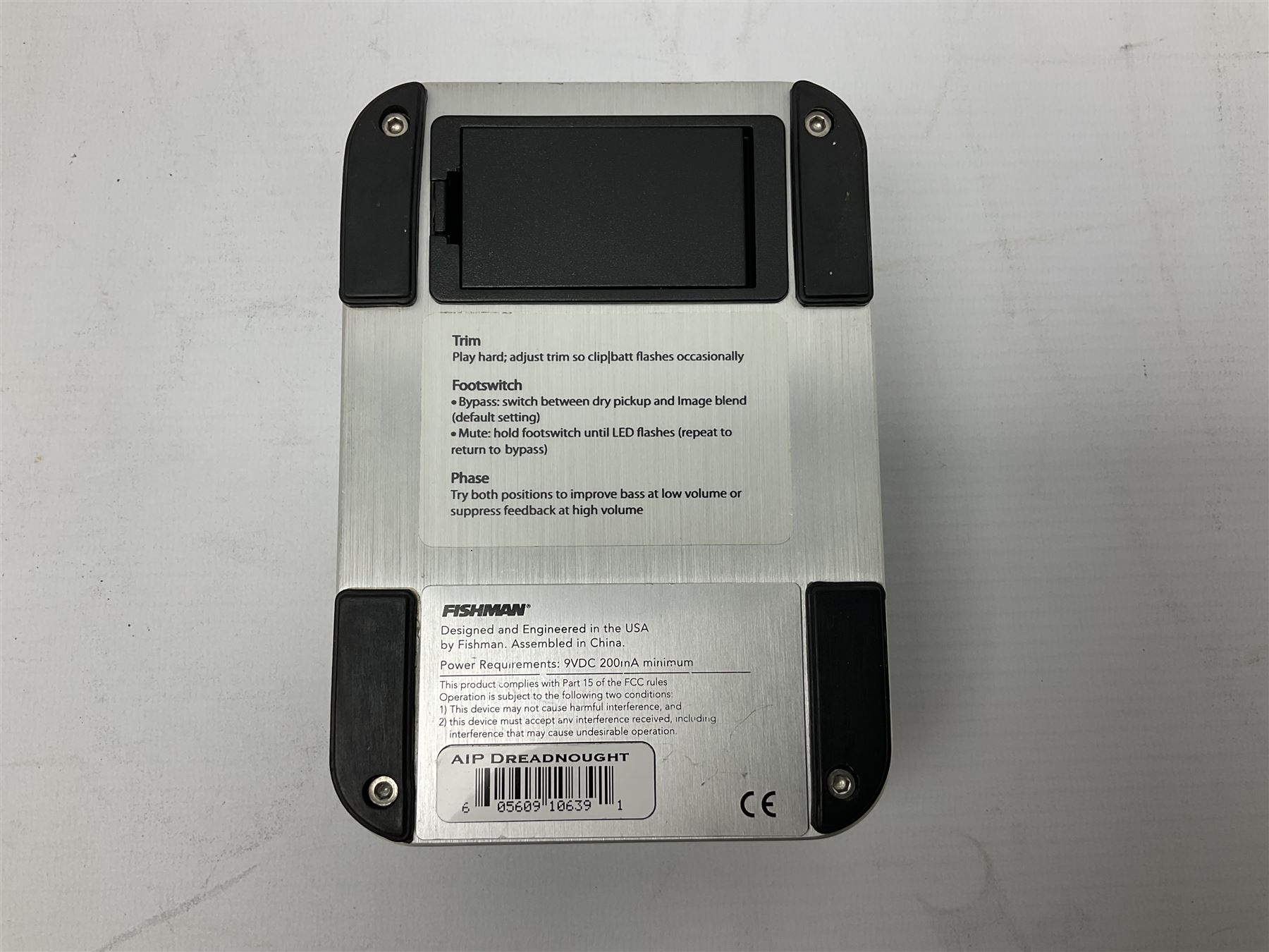 Fishman Aura Dreadnought; and Boss AC-3 Acoustic Simulator, serial no.E9B5342 (2)