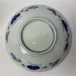 Three Japanese Imari chargers with scalloped edges, largest D38cm