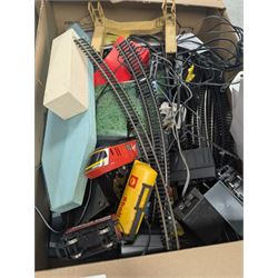 00 gauge model railway items, including Hornby Virgin HST 4 Car Train Set 'Maiden Voyager' and 'Lady in Red', Lima HST 4 Car set 'The Great Racer', other locomotives, rolling stock, track and accessories 