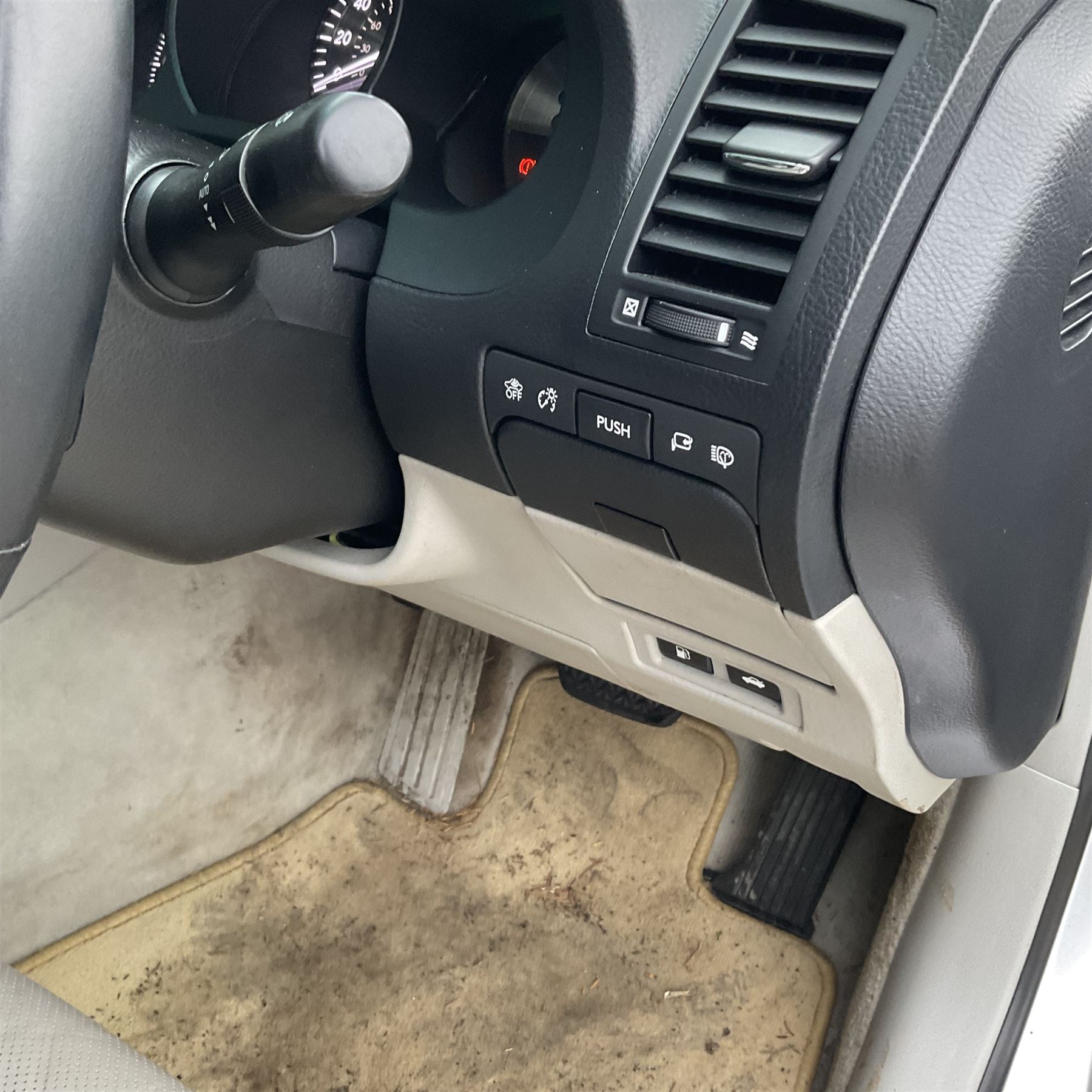 Lexus GS 450h saloon car, 3.5 SE-L, 4 door, CVT Auto
Year: 2010, September
Colour: Silver
Mileage: 50,000 approx.
Fuel: Petrol Hybrid
MOT Exp: 9th April 2025
Reg: RF60 YNV
V5: No

For sale by instruction from a local estate
Buyers Premium 10% plus VAT (12% inc.)

