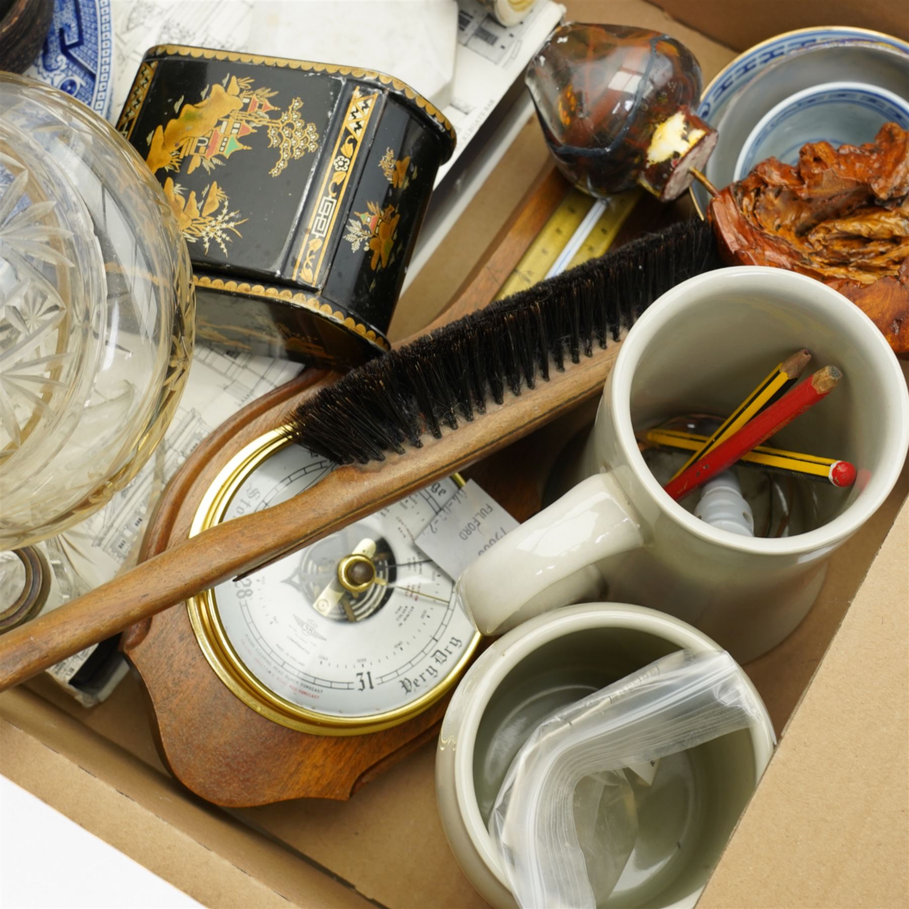 Quantity of Royal Worcester regency pattern dinnerware, oriental lacquered nest of boxes, and other items in two boxes