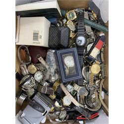 a large collection of wristwatches including Timex, Sekonda, Casio digital and Lorus.