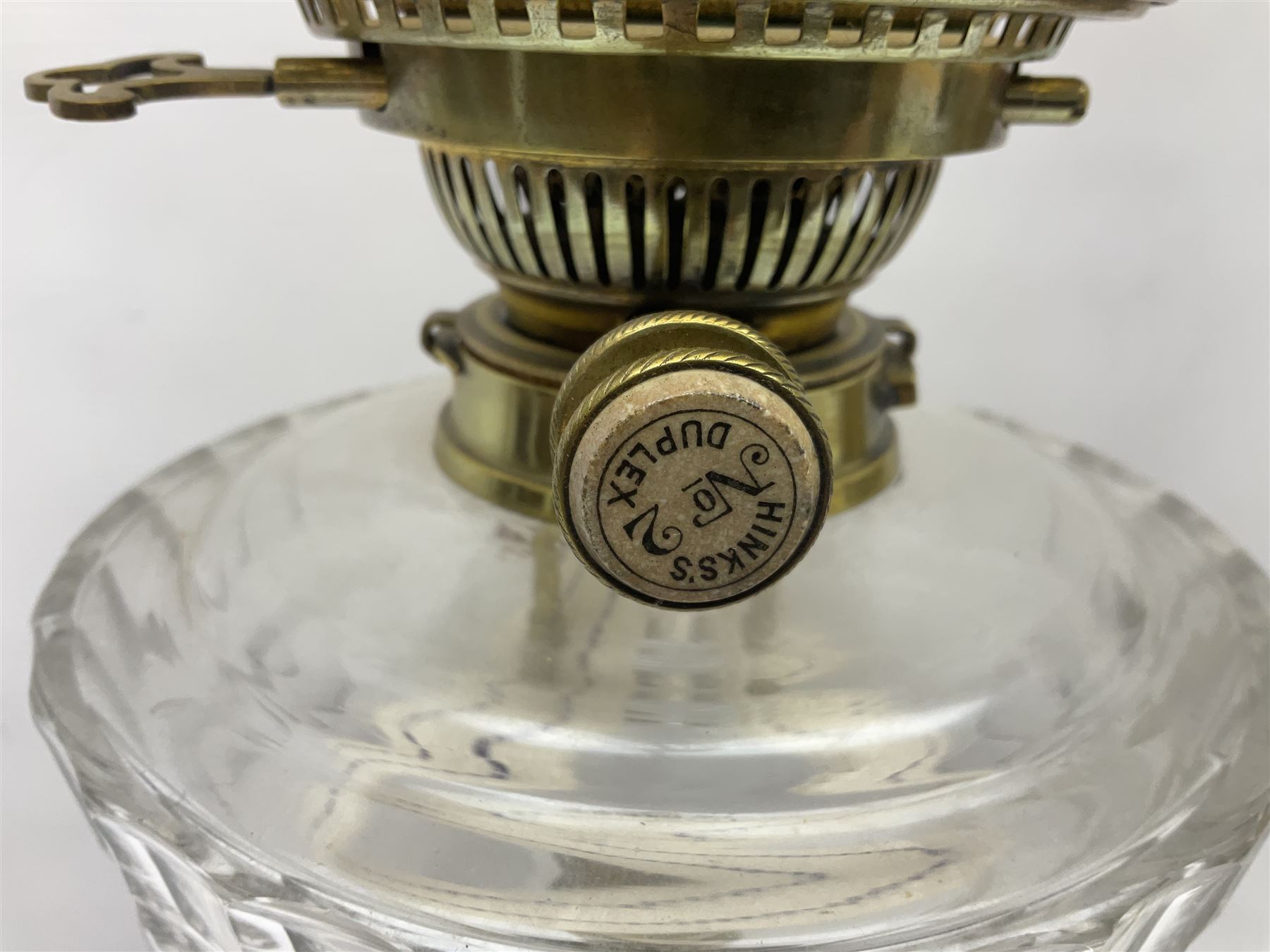 Brass Corinthian column oil lamp, upon stepped marble base, together three other brass table lamps, tallest H68cm