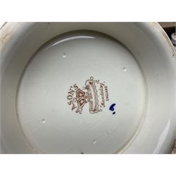 Masons Ironstone Mandalay pattern ceramics, including teapot, jar and cover, fruit bowl, butter dish, plates and bowls, etc, in two boxes 