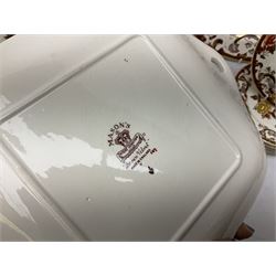 Masons Brown Velvet pattern tea and dinner wears, to include eight dinner plates, eight twin handled soup bowls and saucers, eight tea cups and saucers, cheese cover and plate, jug, meat platter etc (84)  