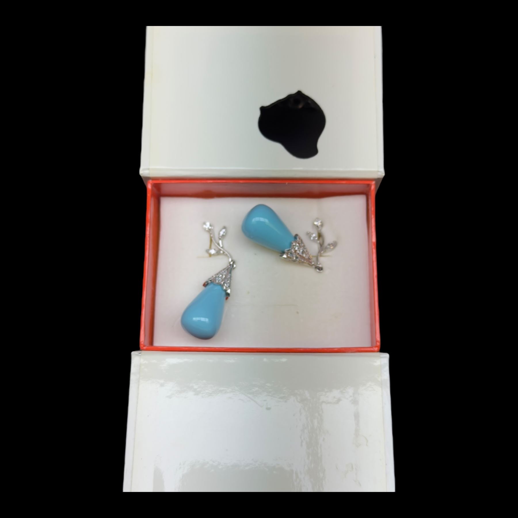 9ct gold chain, silver jewellery including Victorian brooches, earrings, chain, continental 800 standard pocket watch, etc and costume jewellery