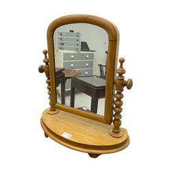 Mahogany vitrine bijouterie cabinet (W47cm, H74cm, D34cm); octagonal centre table; early 20th century plant stand with gadroon moulded top; 20th century carved oak two-tier stand; fluted plant stand; early 20th century mahogany side table; and a Victorian dressing table mirror (7)