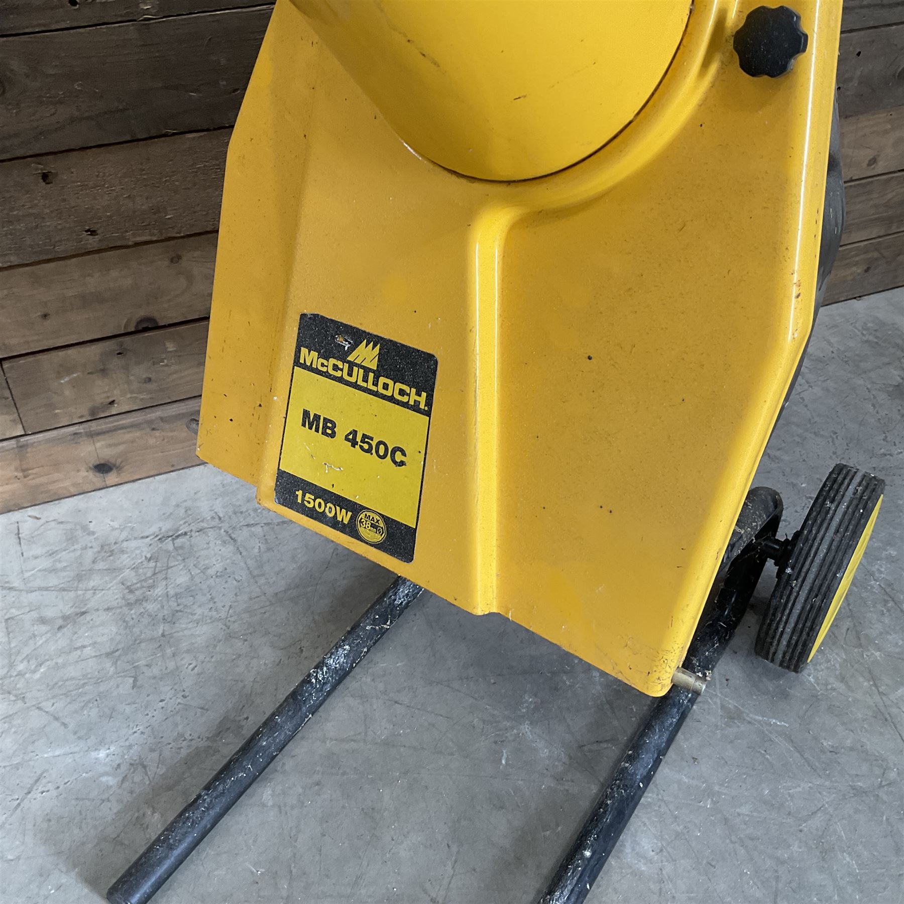 McCulloch MB 450C 1500w electric garden shredder