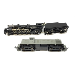 HO scale - Athearn Genesis G9010 USRA 2-8-2 locomotive; and Kato Alco RS2 37-2100 locomotive with unopened sprue parts for completion, both undecorated mint and boxed with paperwork (2)