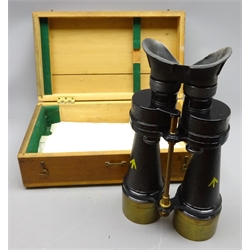  Pair of WWll Ross Military issue Power 10 Field 5 pattern 2112 black textured finish Binoculars No.11430 with broad arrow stamps, brass sun shades and rubber eyepiece, L43cm max, in fitted wooden box painted 'Reserve for Eastern Fleet S.N.R&J/G7/417 18/6/45'   
