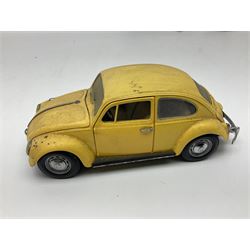 Franklin Mint - three die-cast models comprising 1:10 scale Harley Davidson Heritage Softail motorcycle, 1:24 scale 1957 VW Beetle and 1:24 scale 1993 Rolls Royce Corniche IV; all unboxed (3)
