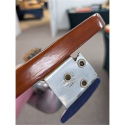 Early 20th century Stroviols Popular Model violin, with four strings and single aluminium horn