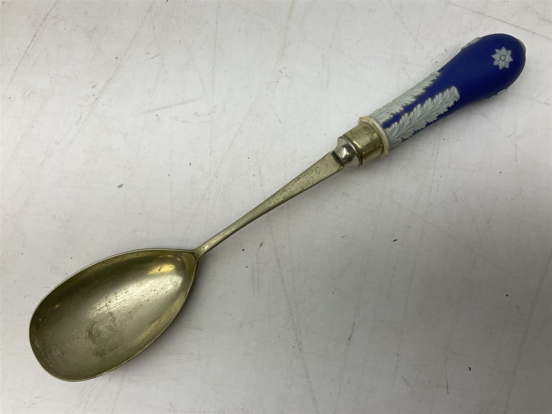 Wedgwood blue Jasperware salad bowl with silver plated collar and matching servers, bowl D22.5cm