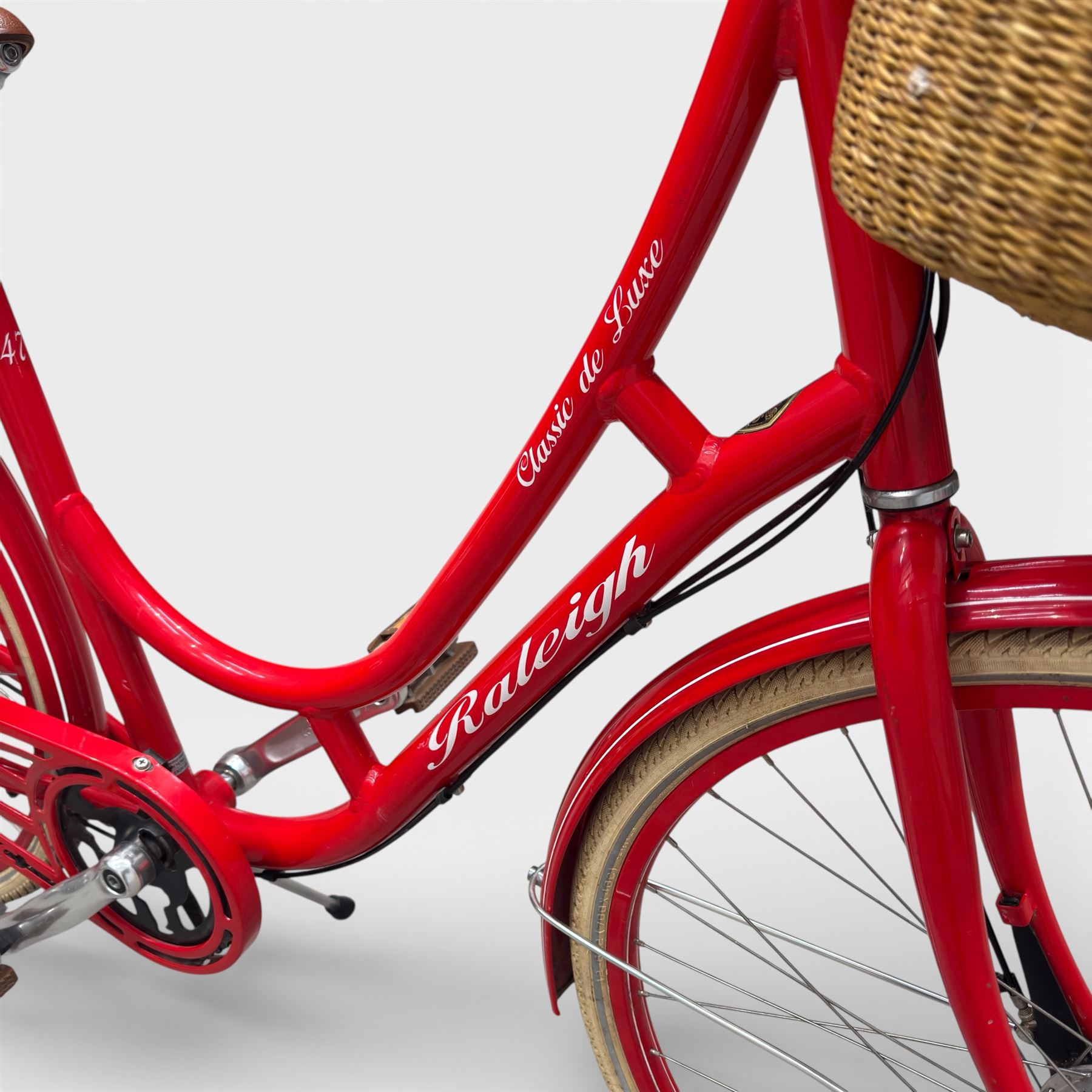 Raleigh classic de luxe bike, 2005