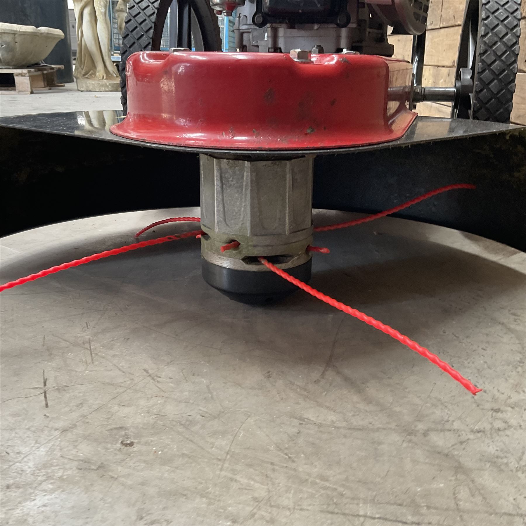 Cobra Briggs & Stratton WT56B wheeled trimmer