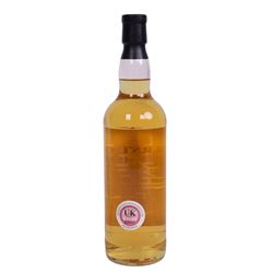 Linkwood 19 year old Spreyside single malt scotch whisky, 700ml 46% vol, First Cask; distilled 26th November 1990, from cask number 9719, bottle number 185
