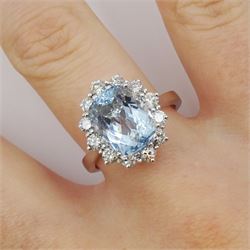 18ct white gold aquamarine and round brilliant cut diamond cluster ring, hallmarked, aquamarine approx 3.30 carat, total diamond weight approx 0.85 carat