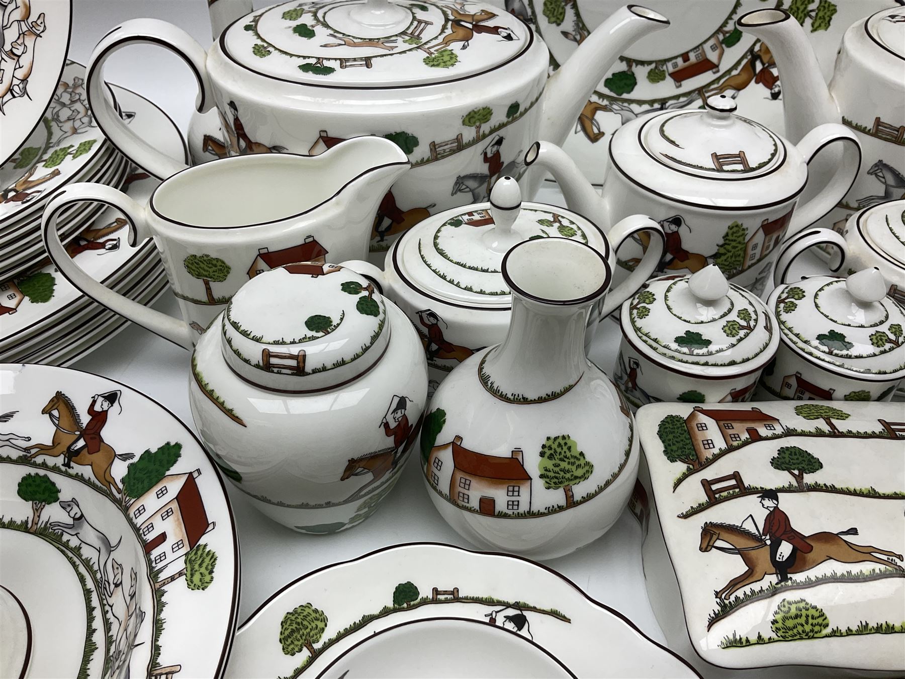 Wedgwood Hunting Scenes dinner and tea service for ten, to include dinner plates, side plates, dessert plates, cups and saucers, mugs, two large teapots, two milk jugs, etc, together with matching items by coalport and Staffordshire (94)