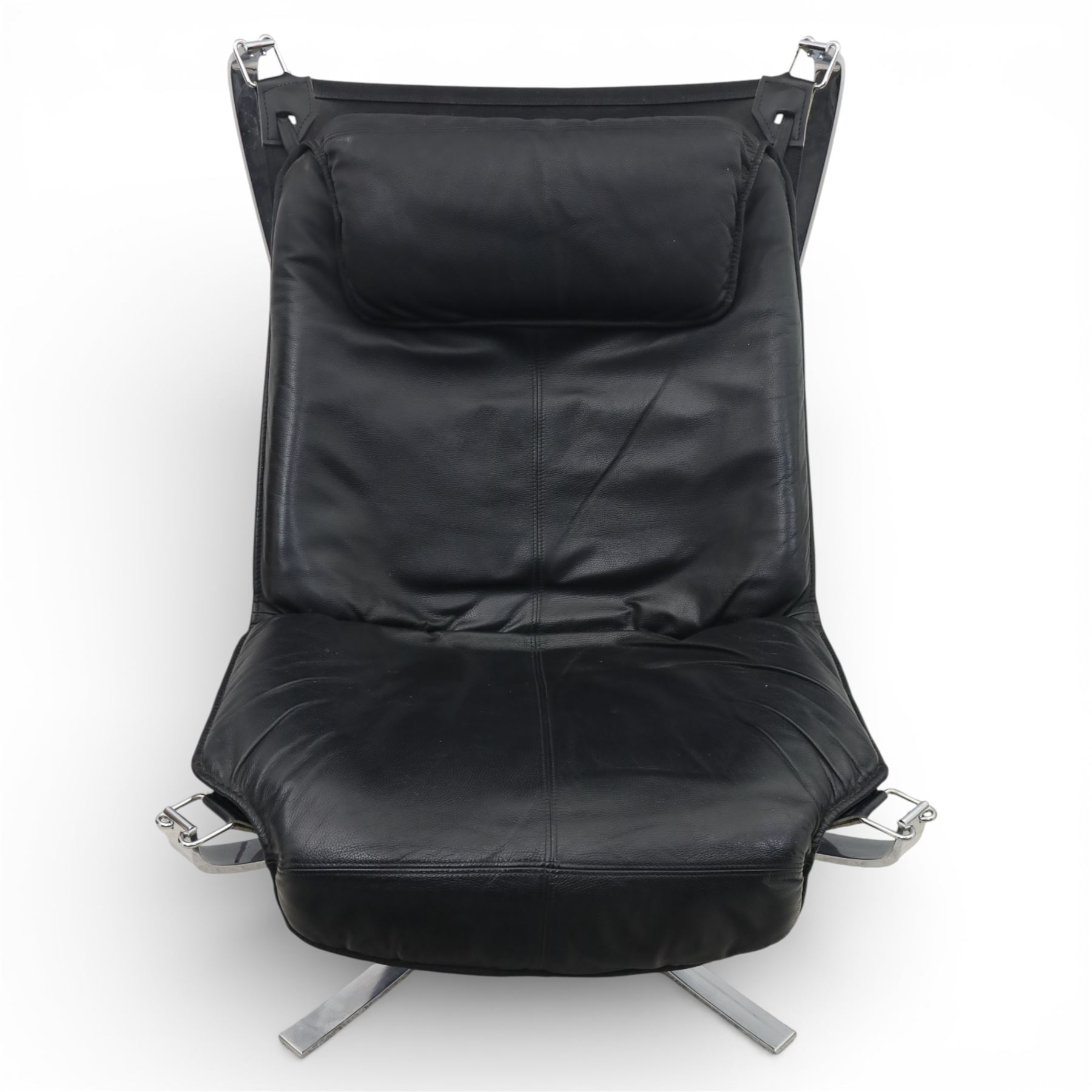 Pair of modernist black leather and chrome armchairs, in the manner of  Vatne Møbler, black leather sling seats suspended within chromed steel brackets, supported by polished chrome cross bases