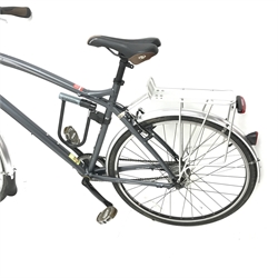 Specialised adults bicycle, large frame, eight speed easy hub, fitted D lock, lights and helmet