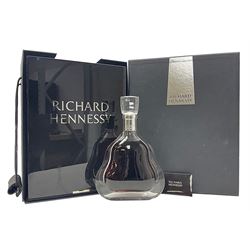 Richard Hennessy Cognac, 70cl 40% vol, in presentation box 