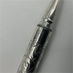 Silver Yard-o-Led Viceroy ballpoint pen, the foliate engraved barrel and cap hallmarked Birmingham 2004 and stamped 925, L11cm