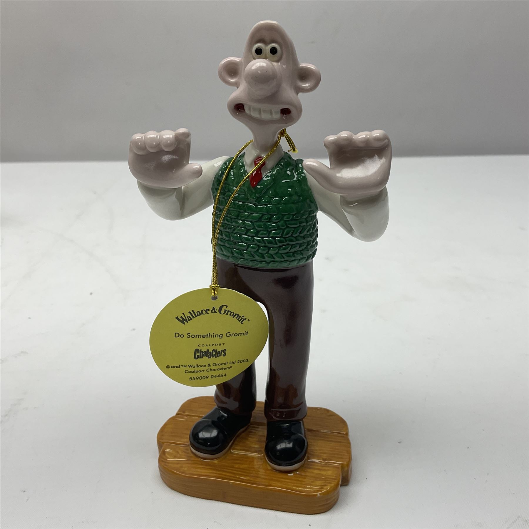 Six Coalport Characters Wallace and Gromit figures, comprising Ready for Takeoff, Woolshop Encounter, Do Something Gromit, Shaun's New Coat, More Cheese Gromit and Happy Birthday Gromit, two with original boxes 