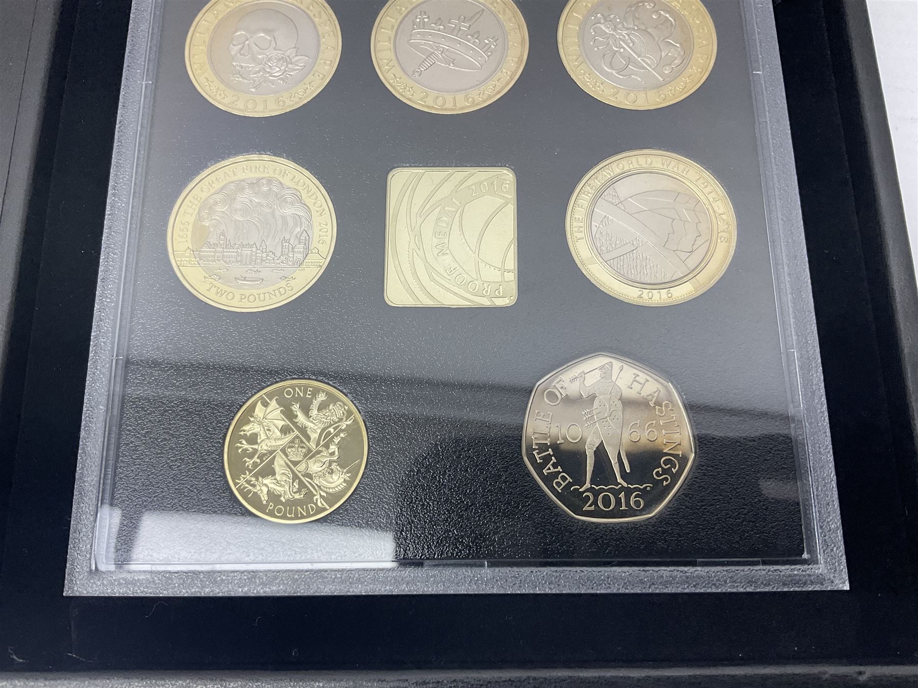 The Royal Mint United Kingdom 2016 proof coin set collector edition, cased with certificate