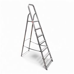 Aluminium folding Step ladders