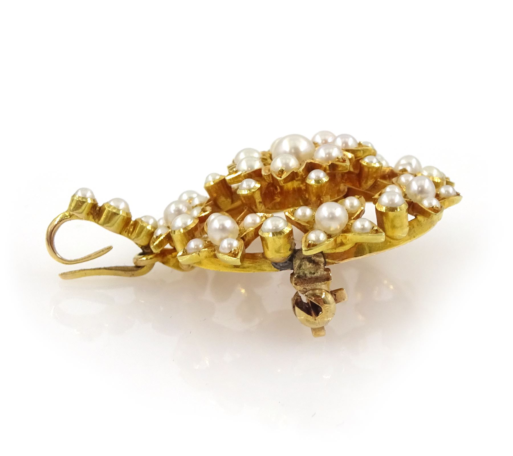 Edwardian 15ct gold pearl flower brooch, with detachable pendant setting, in fitted velvet and silk lined box