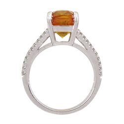 18ct white gold orange / yellow sapphire ring, with diamond set shoulders, hallmarked, sapphire approx 4.80 carat