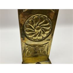 Arts & Crafts brass wall sconce, backplate decorated with Celtic interlaced strapwork and a large central flower, H30cm