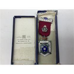 Collection of Masonic items, to include silver WWI 1914-1918 commemorative medallion named 'Bro J. Thompson No. 3458, hallmarked Birmingham 1923, silver and enamelled Masonic Steward medallion hallmarked Birmingham Spencer & Co, 1922, Masonic apron etc