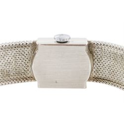 Tissot ladies 9ct white gold manual wind wristwatch, silvered dial with baton hour markers, on integral 9ct white gold bracelet, Birmingham 1972  