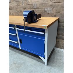 Bott cubio storage workbench, five drawers and two cupboards, single vice