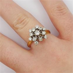 18ct gold round brilliant diamond cluster ring, London 1975, total diamond weight approx 0.40 carat