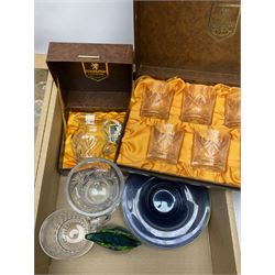 Group of assorted glassware, to include two decanters, Edinburgh Crystal boxed set of six drinking glasses, Edinburgh Crystal boxed jug, other drinking glasses, etc., in two boxes 