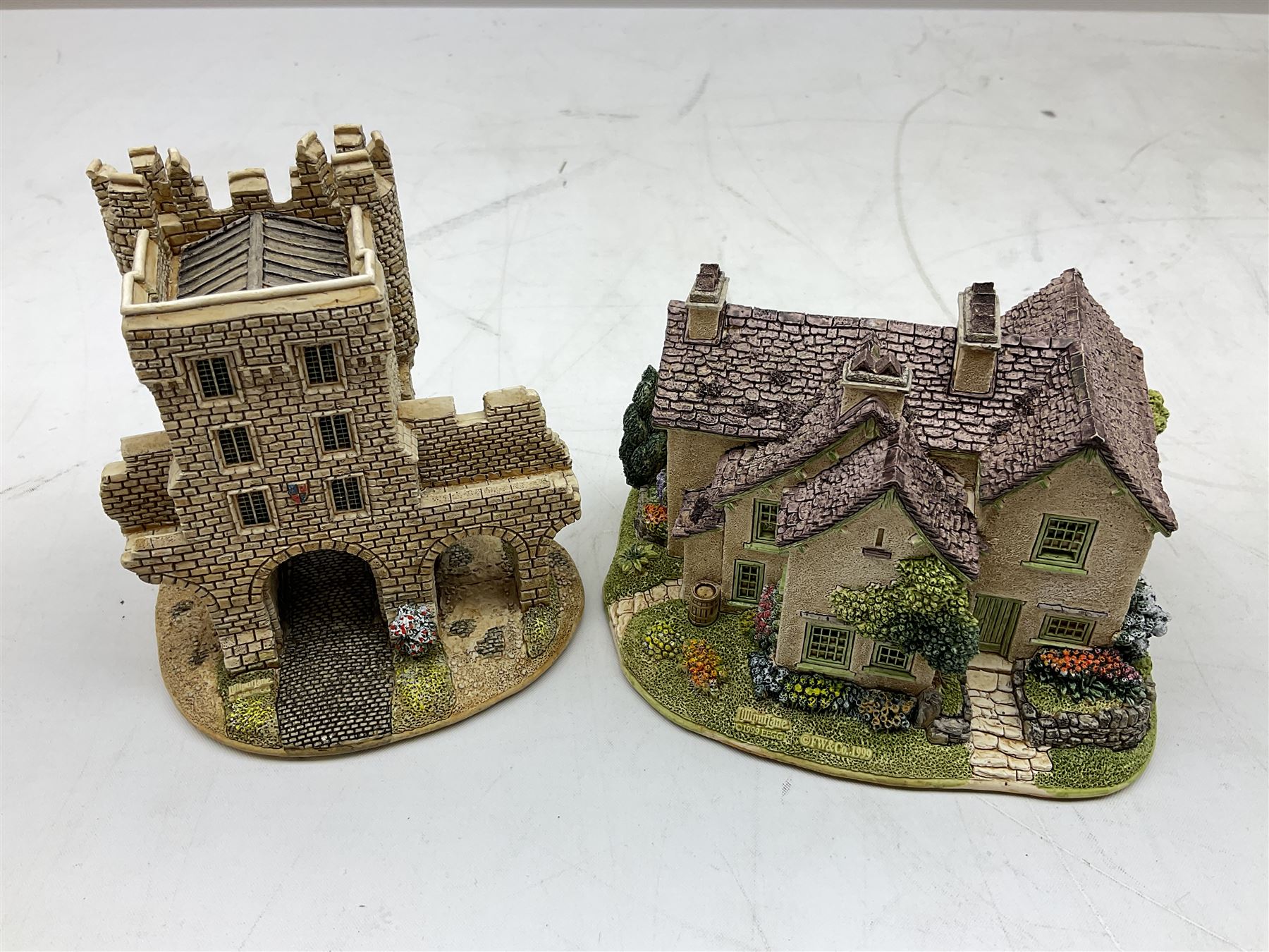 Four Lilliput Lane models from the 'Britain's Heritage