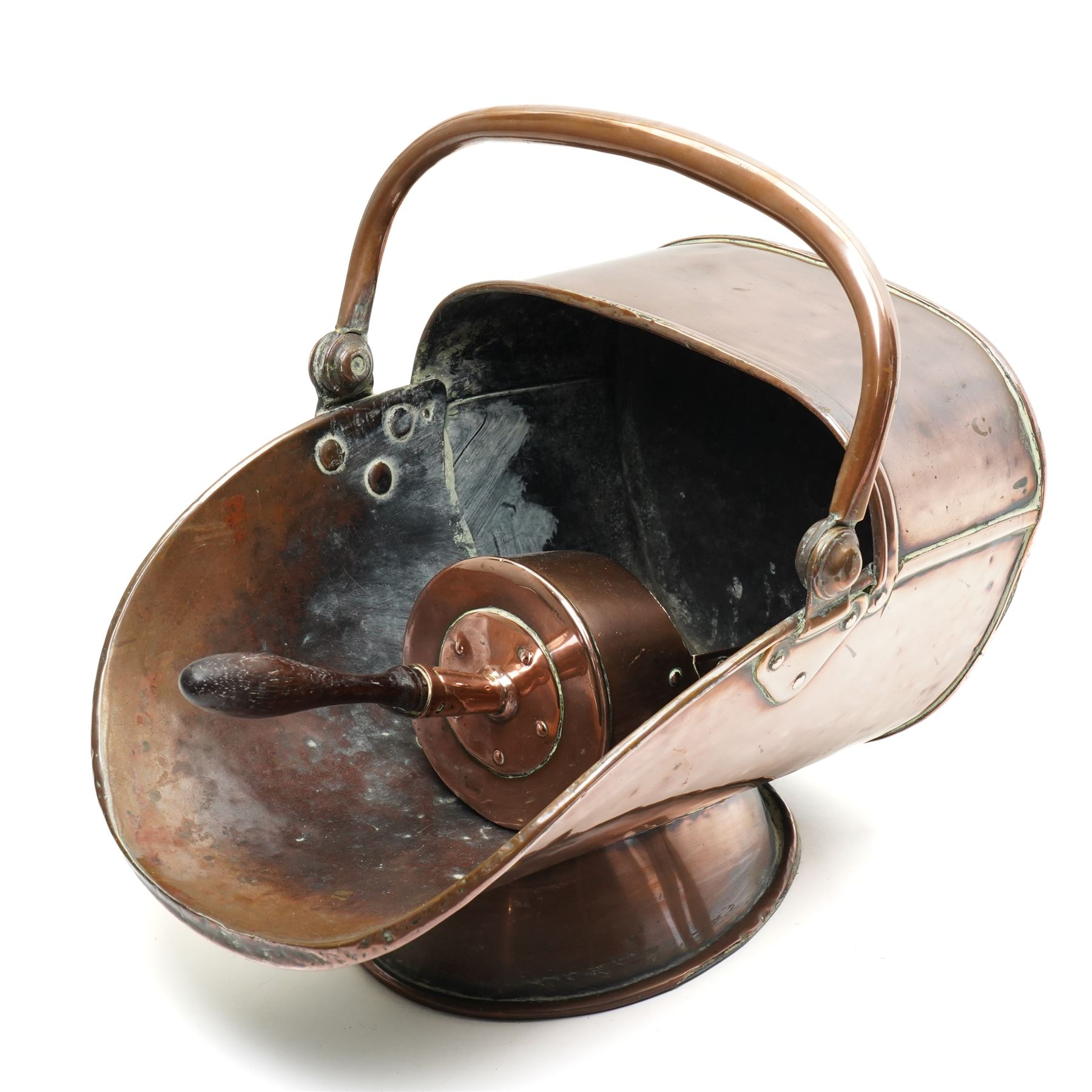 Copper coal scuttle and scoop, 18th century pewter charger, D46cm, and a small continental pewter plate