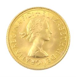 Queen Elizabeth II 1967 gold full sovereign