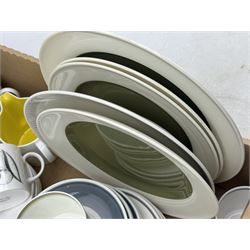 Susie Cooper black fruit part coffee set | Ceramics | 114419