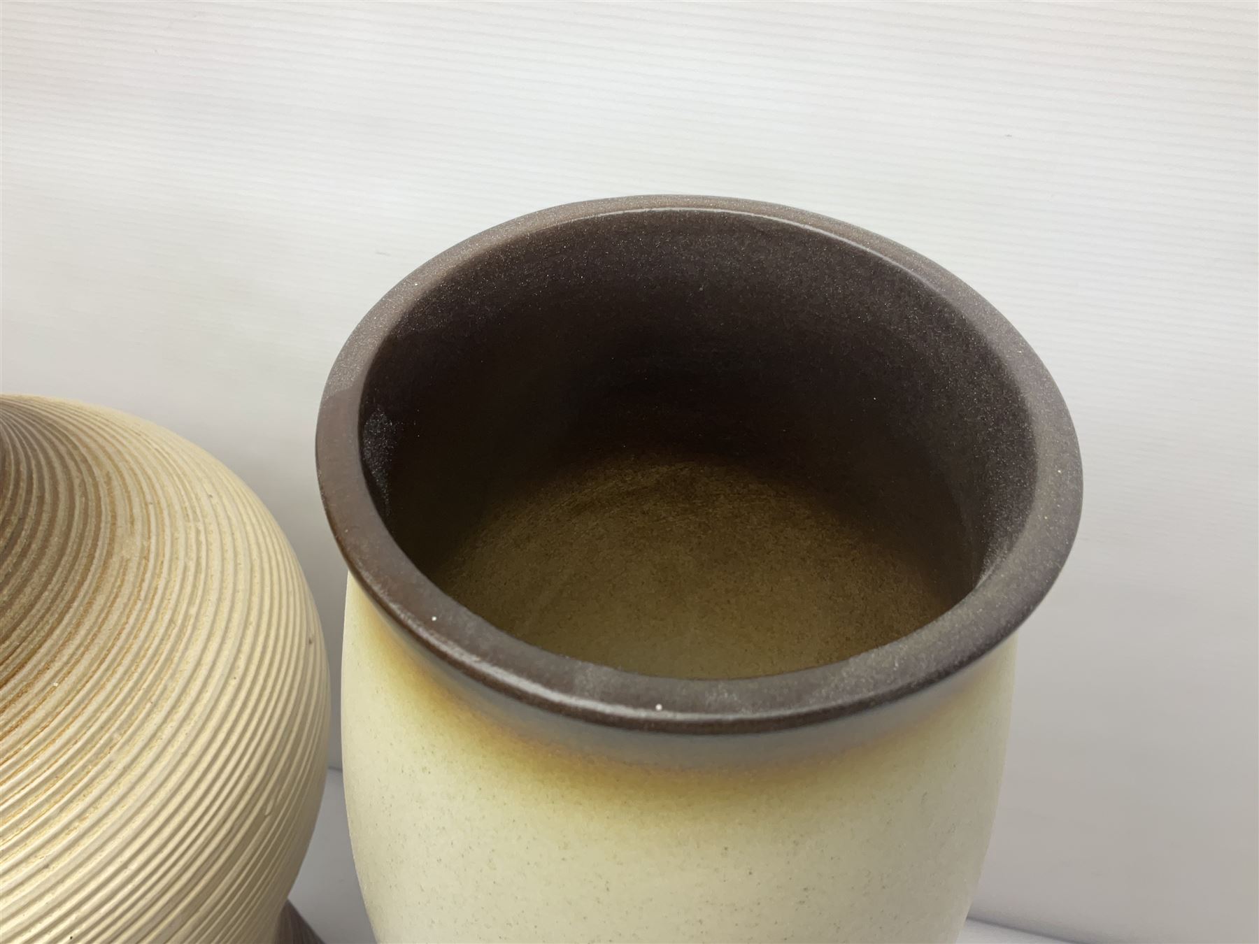 Ditmar Urbach Nora vase, together with another similar vase, Nora vase H64cm