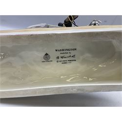 Royal Worcester 'Washington' model by Bernard Winskill, limited edition 148/750, on wooden plinth with title plaque, framed certificate and box