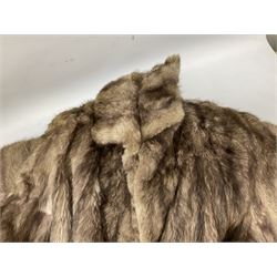 Vintage ladies fur coat and fur wrap, together with various acessories including hats within hat box, leather hat box lacking lid, parasols, walking stick, etc., in one box