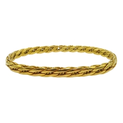  18ct gold flattened rope bracelet, stamped 750  