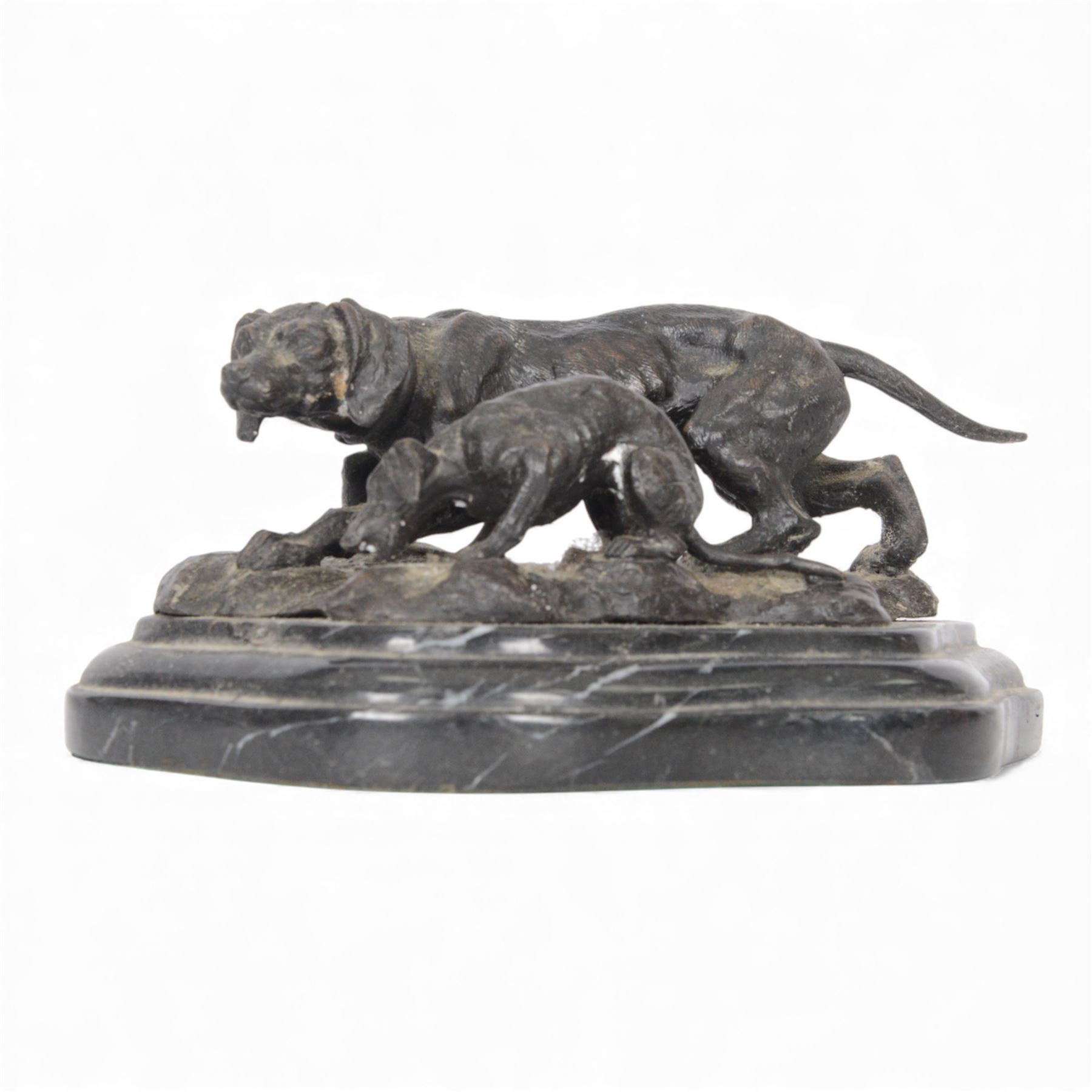 After Antoine Lois Barye, bronze figure group depicting hunting dog and pup, upon a black marble base, H10cm, W22cm